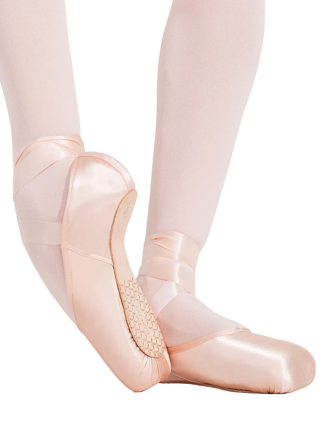 1142w Ava Pointe Shoe (NARROW AND MEDIUM)