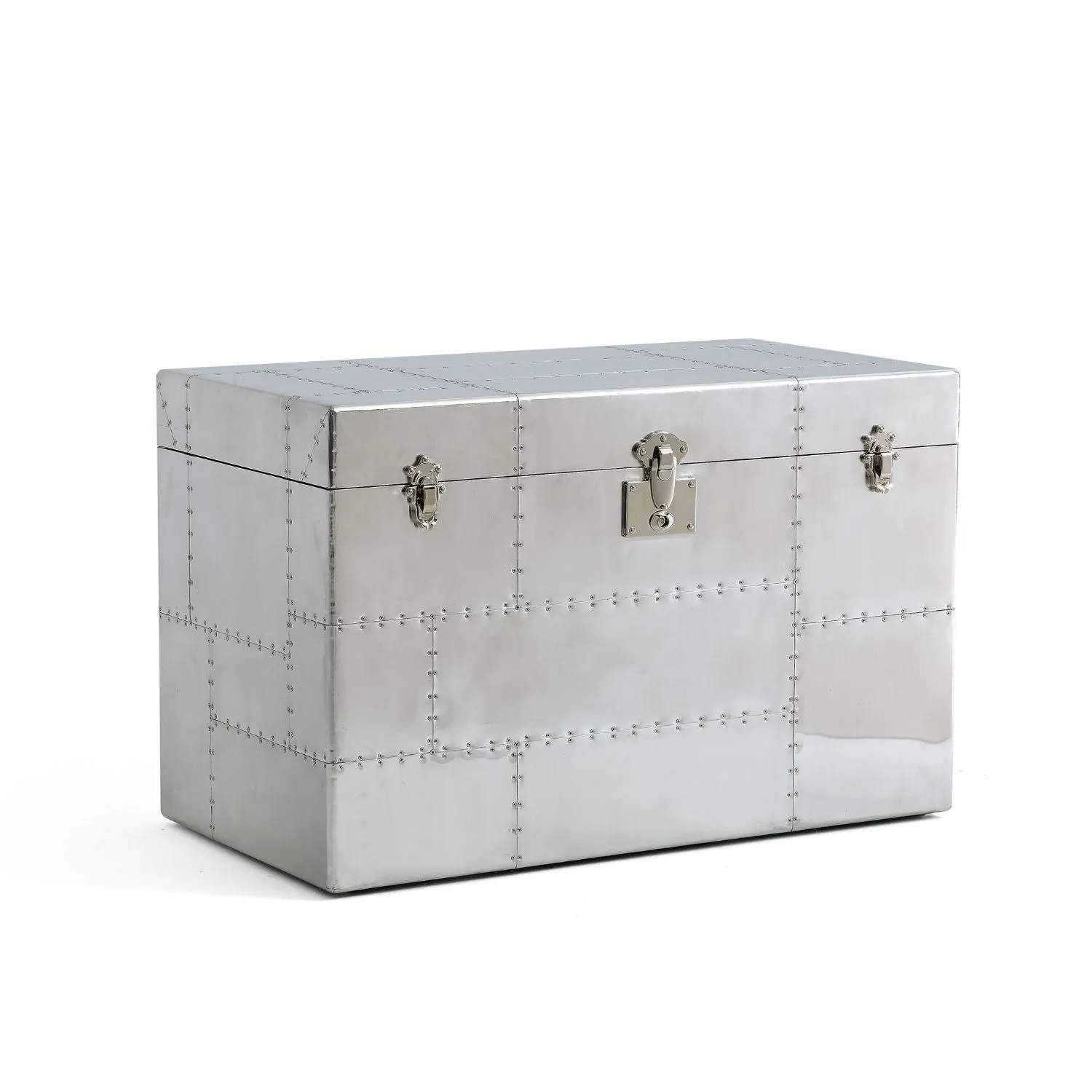 Aumbry Trunk