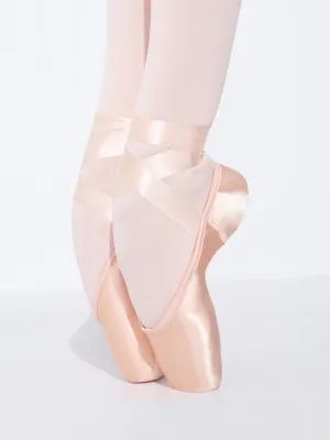 CAPEZIO - Airess Pointe Shoe / Tapered / 6.5 Shank Strength