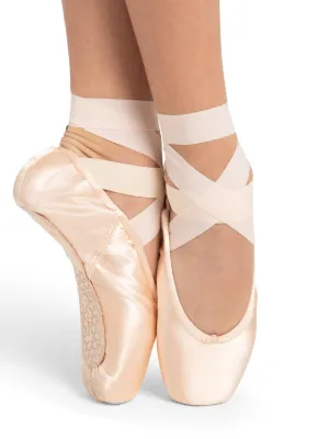 Capezio Ava #2.5 Shank Pointe Shoe