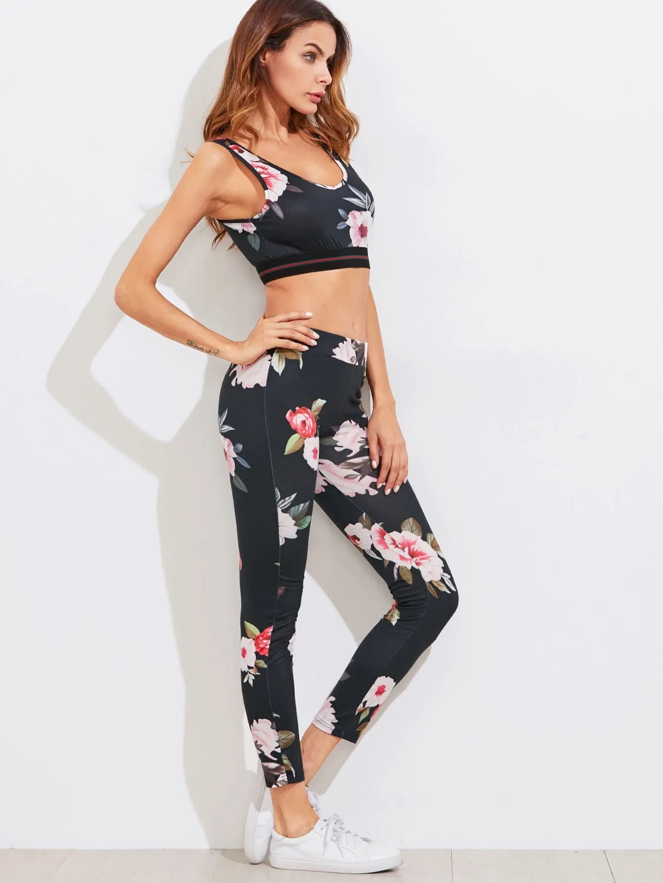 Floral blossom 2 piece crop top leggings sports set