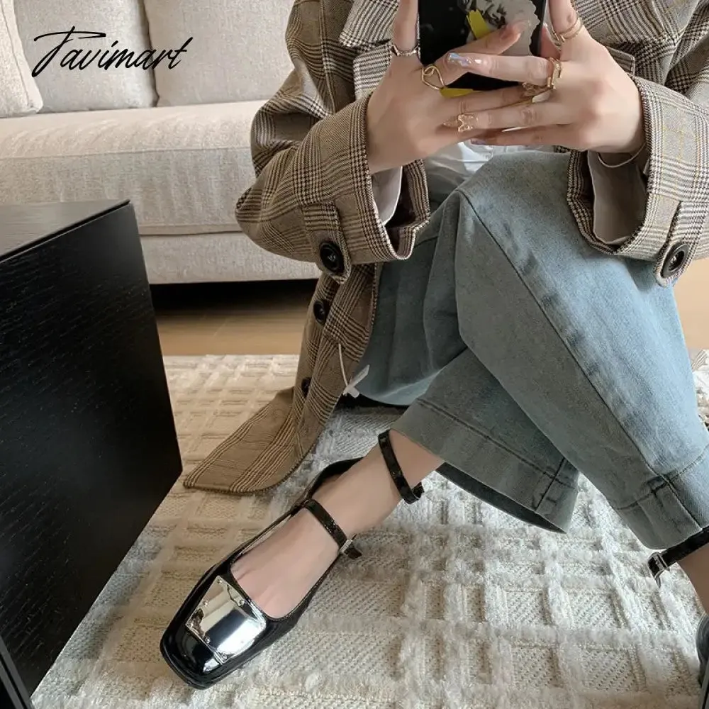 Tavimart Hollow out silver Mary Jane shoes with square toe, thick heels, shallow cut, one line buckle, single shoe